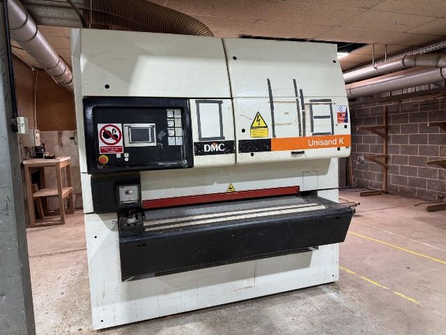 4LC102501-Caselli-Group-WIDE-BELT-SANDER-WITH-3-BELTS-DMC-UNISAND-USK-1350-M3 (8).jpeg